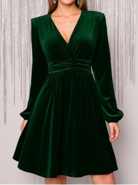 Deep V-Neck Puff Sleeve Velvet Short Dress for Women, Waist-Cinching Vintage Design, Suitable for Parties and Dinners